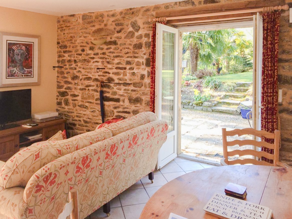 Dinan Self Catering Apartments and Holiday Cottage in Brittany Degas