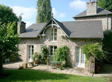 Dinan Self Catering Apartments and Holiday Cottage in Brittany
