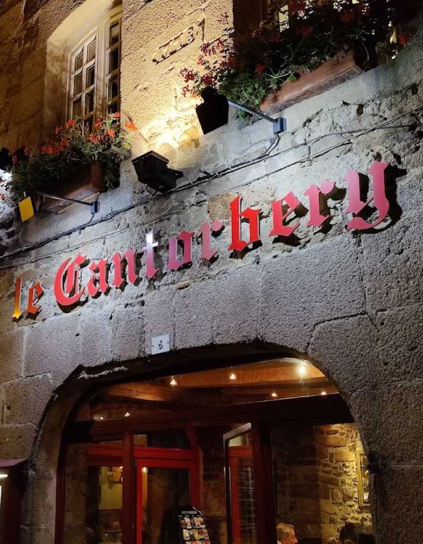 Restraunt-le-Cantorbery in France