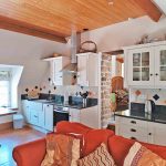 Dinan Self Catering Apartments and Holiday Cottage in Brittany Fryer Kitchen